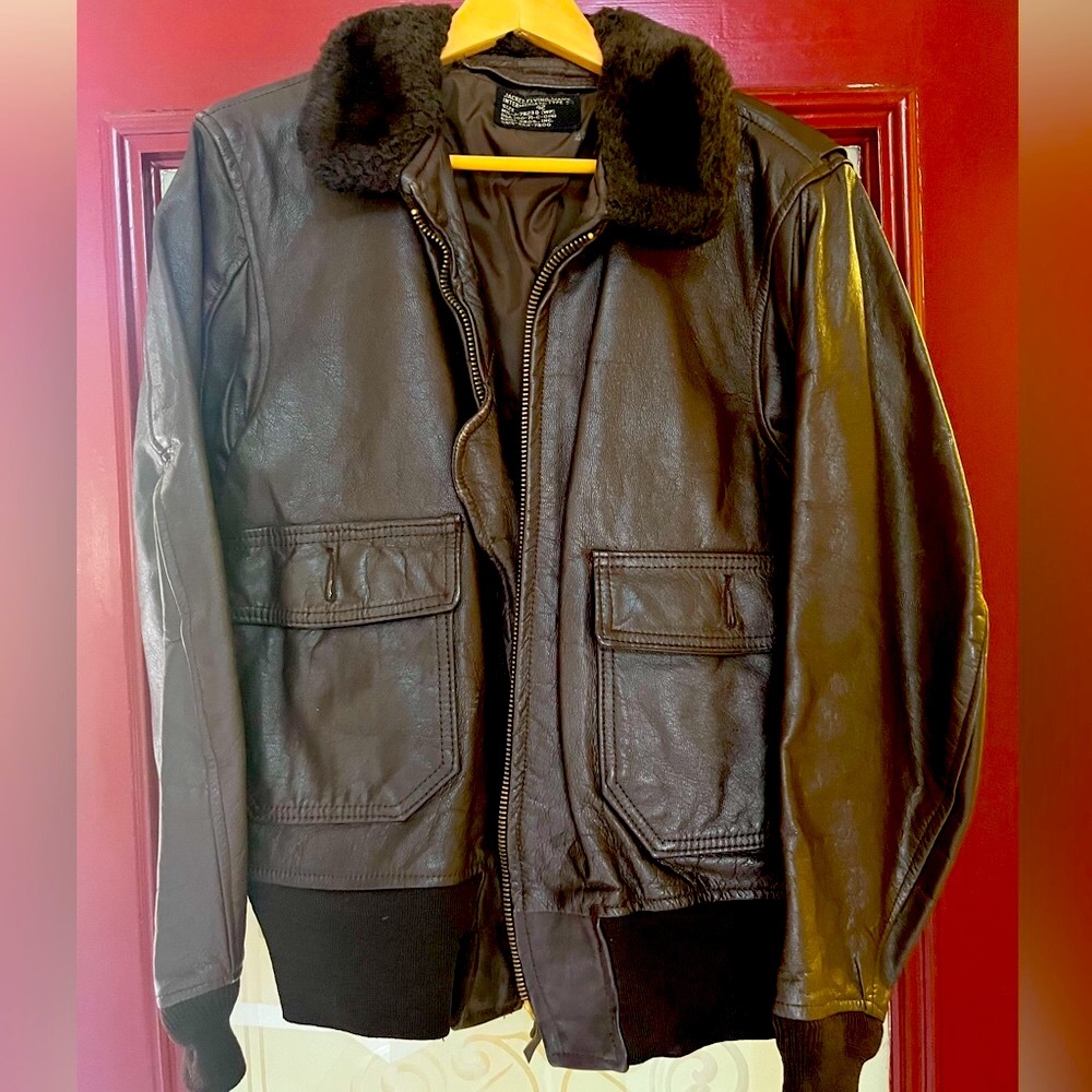 Vintage 1971 Navy Flight leather bomber jacket